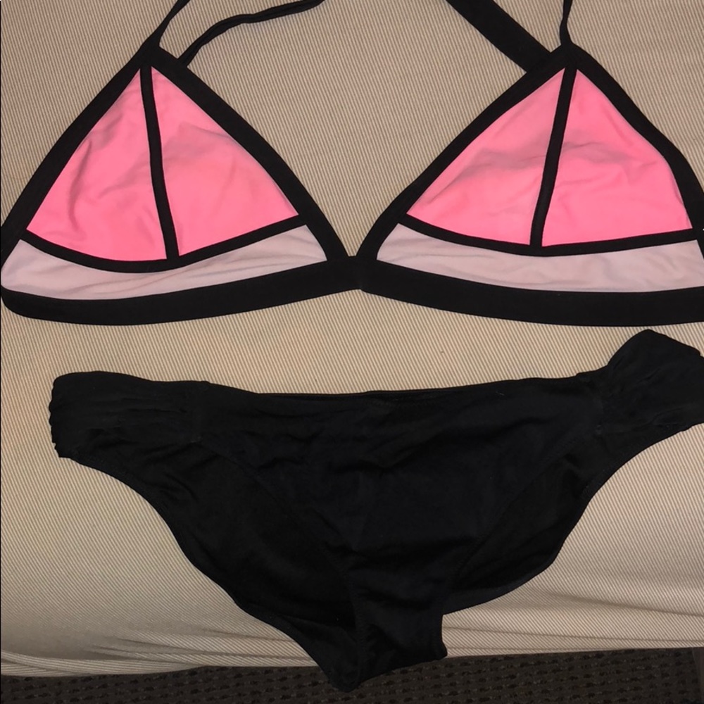 Bathing suit set